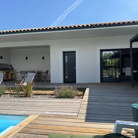 Bella * Champcevinel